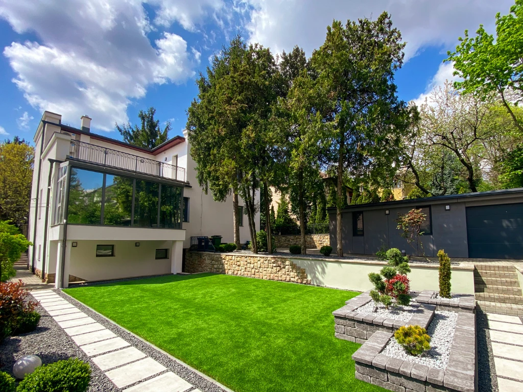 Infinity 50 - marketing